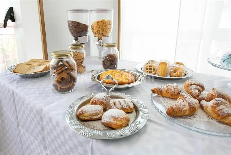 Hotel Paradiso Rimini 2*,